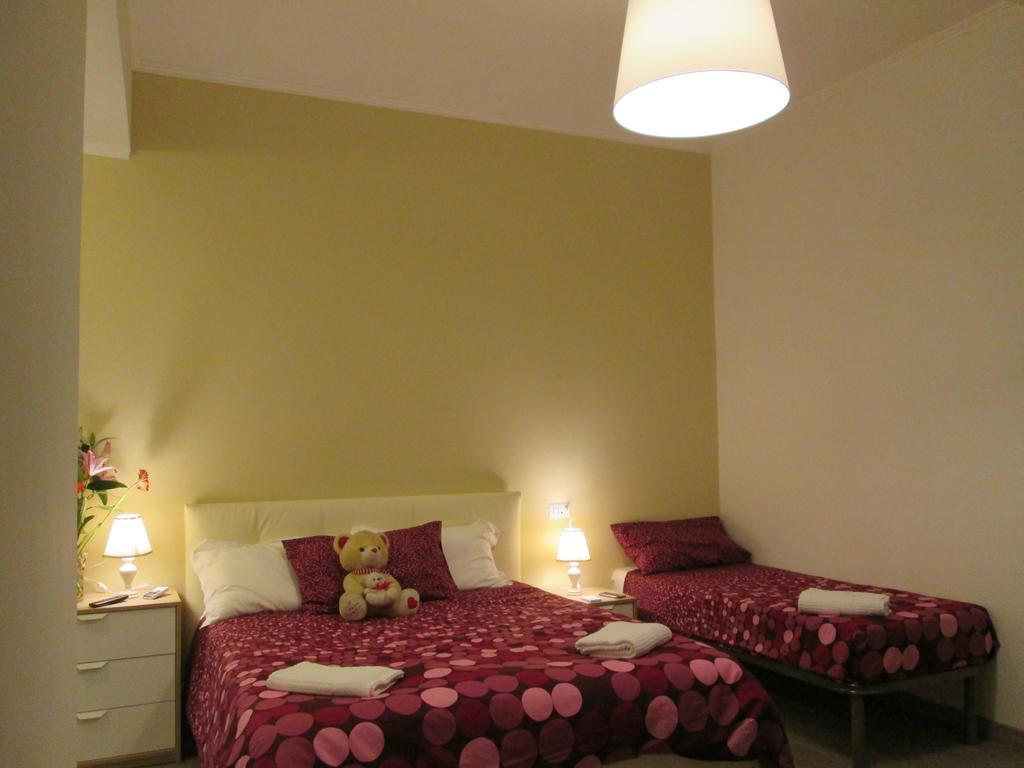Trevi Elegance Suite Řím Pokoj fotografie